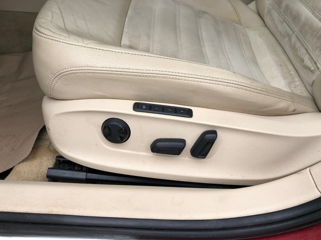 2015 Volkswagen Passat Highline- Diesel , Aftermarket head unit, Sunroof in COLDBROOK, Nova Scotia - 18 - w1024h768px