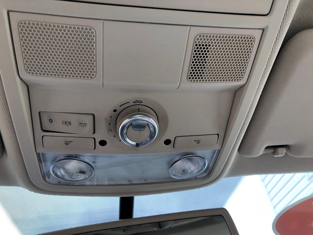 2015 Volkswagen Passat Highline- Diesel , Aftermarket head unit, Sunroof in COLDBROOK, Nova Scotia - 15 - w1024h768px