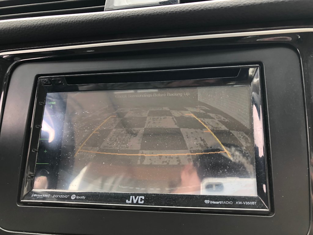 2015 Volkswagen Passat Highline- Diesel , Aftermarket head unit, Sunroof in COLDBROOK, Nova Scotia - 12 - w1024h768px