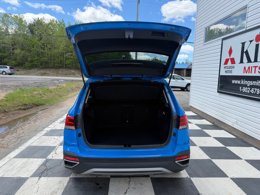 2022 Volkswagen Taos Comfortline, keyless entry, backup camera, BT in COLDBROOK, Nova Scotia - 15 - w1024h768px