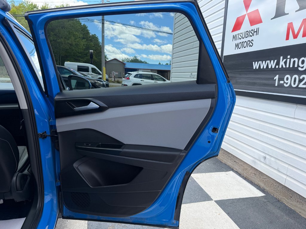 2022 Volkswagen Taos Comfortline, keyless entry, backup camera, BT in COLDBROOK, Nova Scotia - 16 - w1024h768px