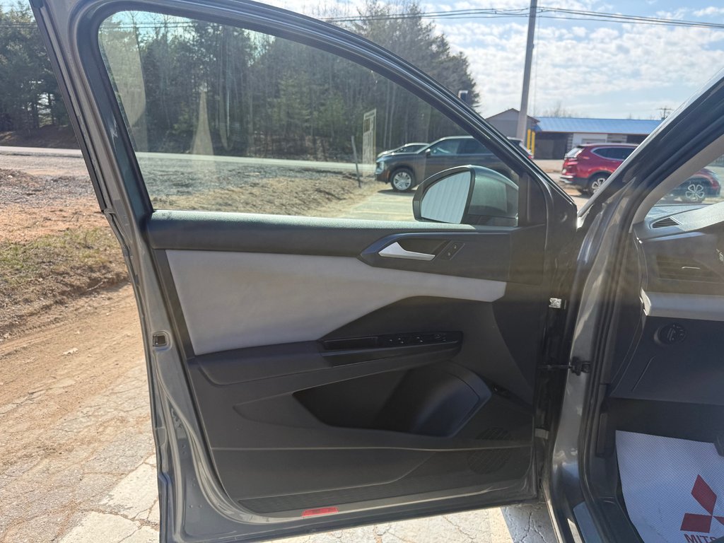 2023 Volkswagen Taos Comfortline, keyless entry, backup camera, Bluetoo in Kentville, Nova Scotia - 7 - w1024h768px