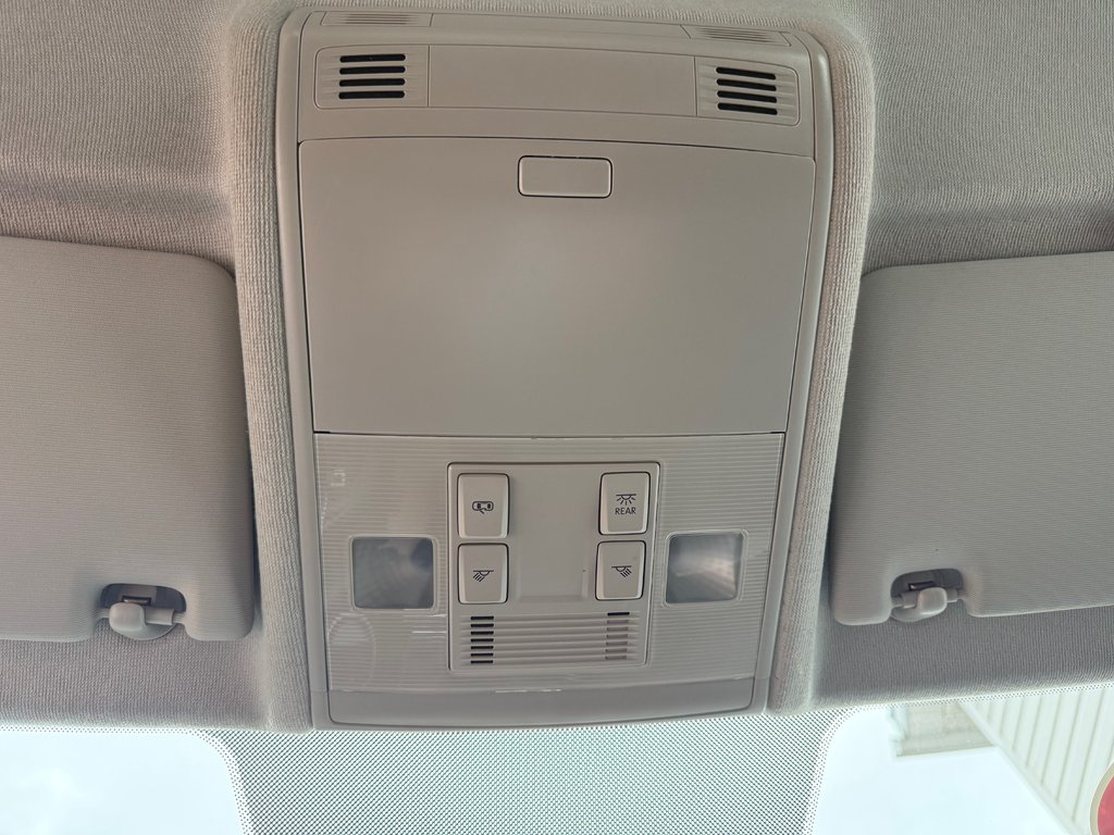 2019 Volkswagen TIGUAN Trendline, keyless entry, collapsible rear seats, in COLDBROOK, Nova Scotia - 12 - w1024h768px