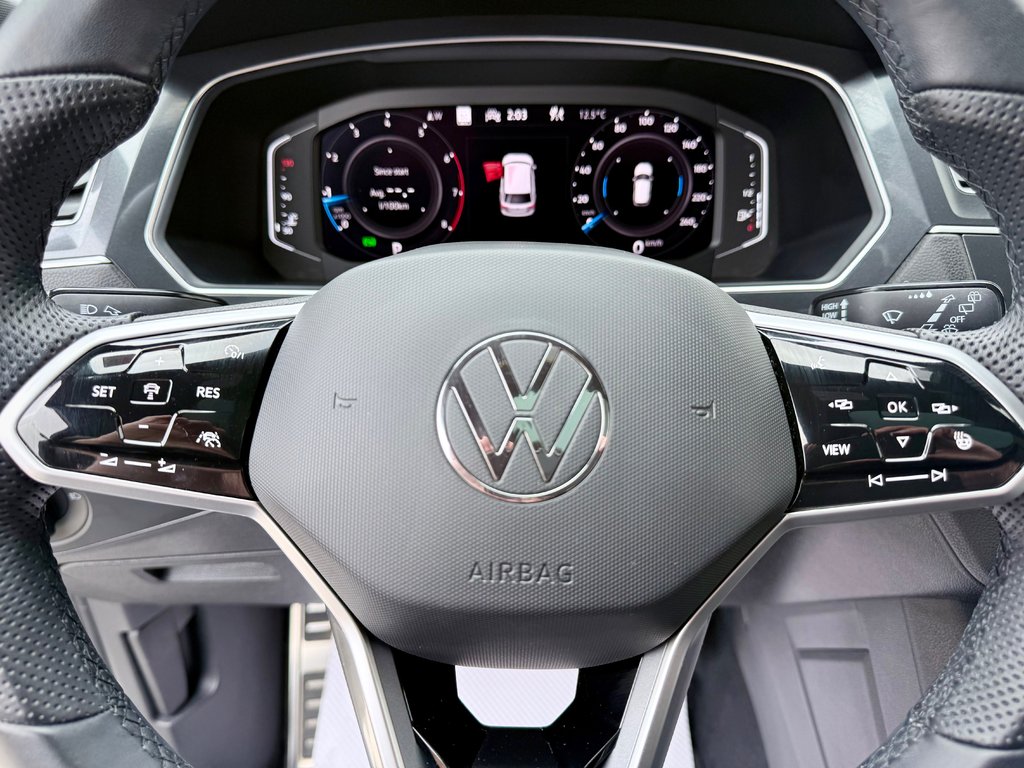 2022 Volkswagen TIGUAN Highline R-Line | Leather Seats, in COLDBROOK, Nova Scotia - 11 - w1024h768px