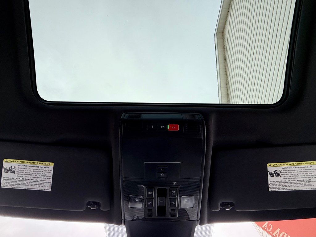 2022 Volkswagen TIGUAN Highline R-Line | Leather Seats, in COLDBROOK, Nova Scotia - 14 - w1024h768px