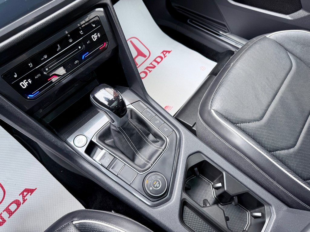 2022 Volkswagen TIGUAN Highline R-Line | Leather Seats, in COLDBROOK, Nova Scotia - 19 - w1024h768px