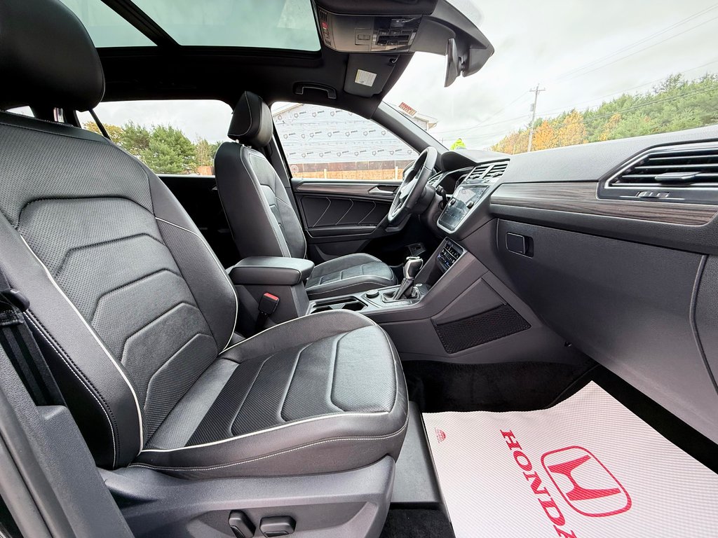 2022 Volkswagen TIGUAN Highline R-Line | Leather Seats, in COLDBROOK, Nova Scotia - 28 - w1024h768px