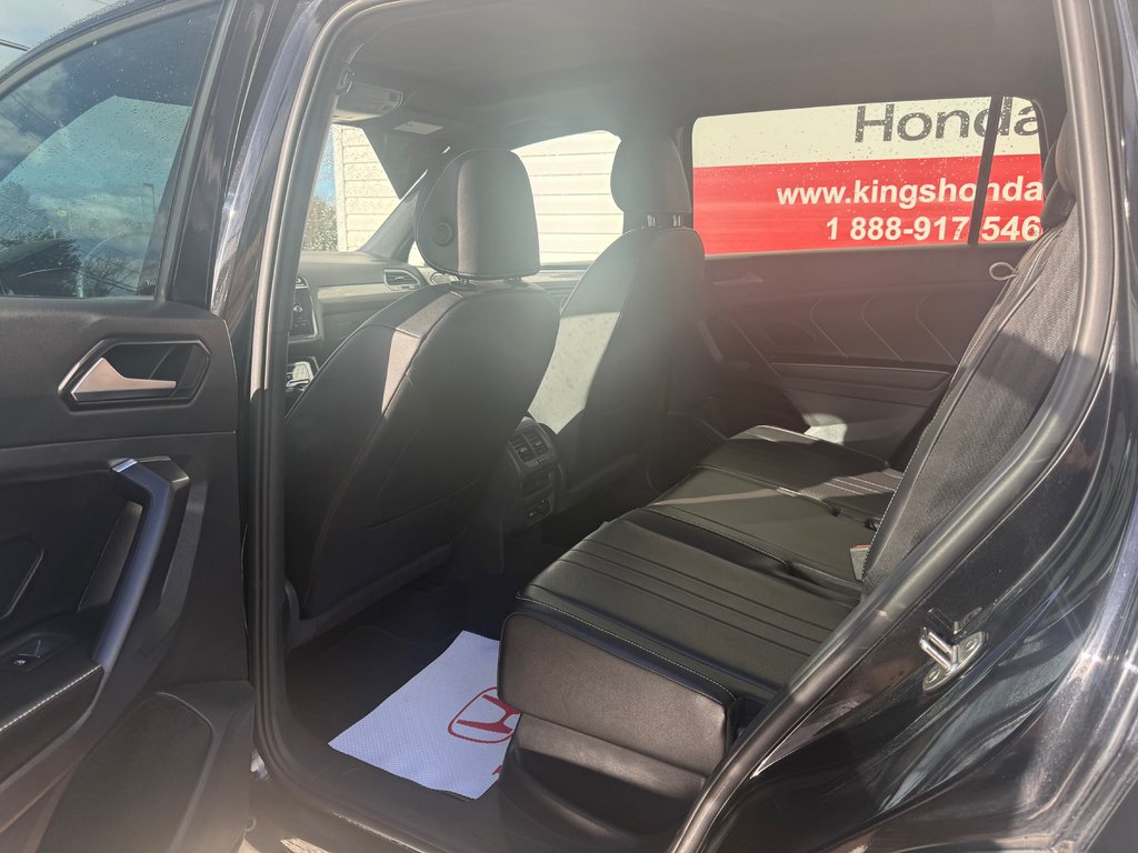 2023 Volkswagen TIGUAN Comfortline R-Line Black Edition in COLDBROOK, Nova Scotia - 16 - w1024h768px