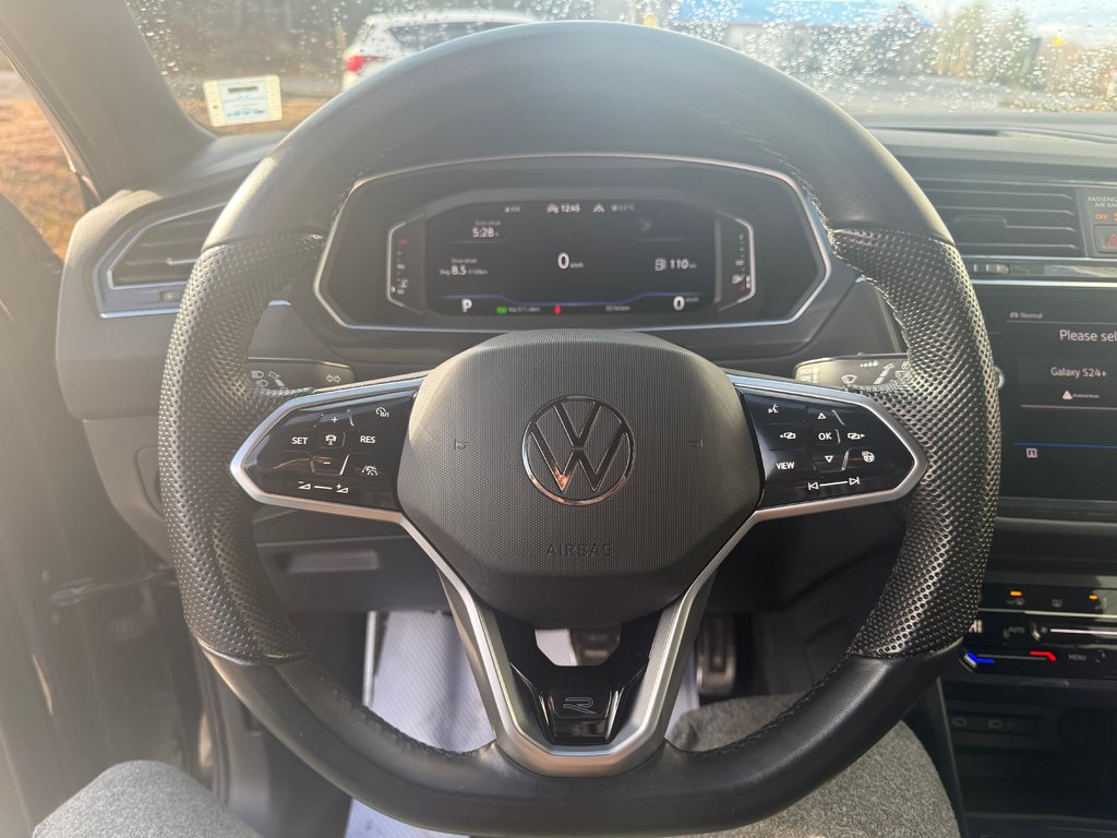 2023 Volkswagen TIGUAN Comfortline R-Line Black Edition in COLDBROOK, Nova Scotia - 10 - w1024h768px