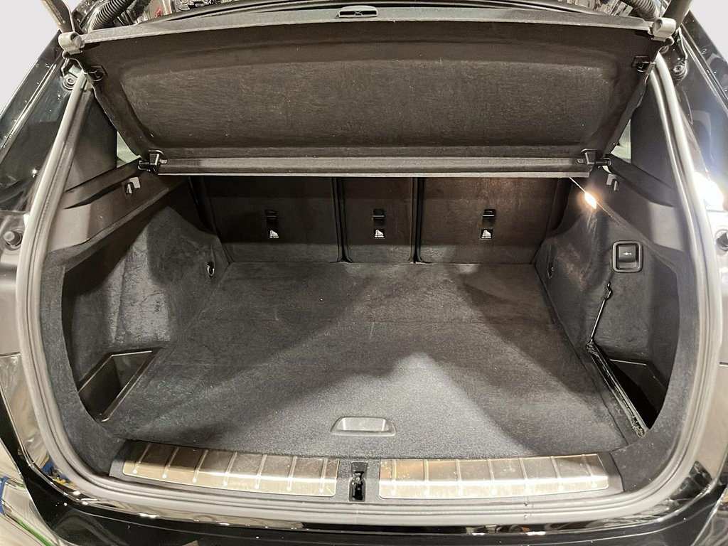 2019 BMW X1 xDrive28i-5