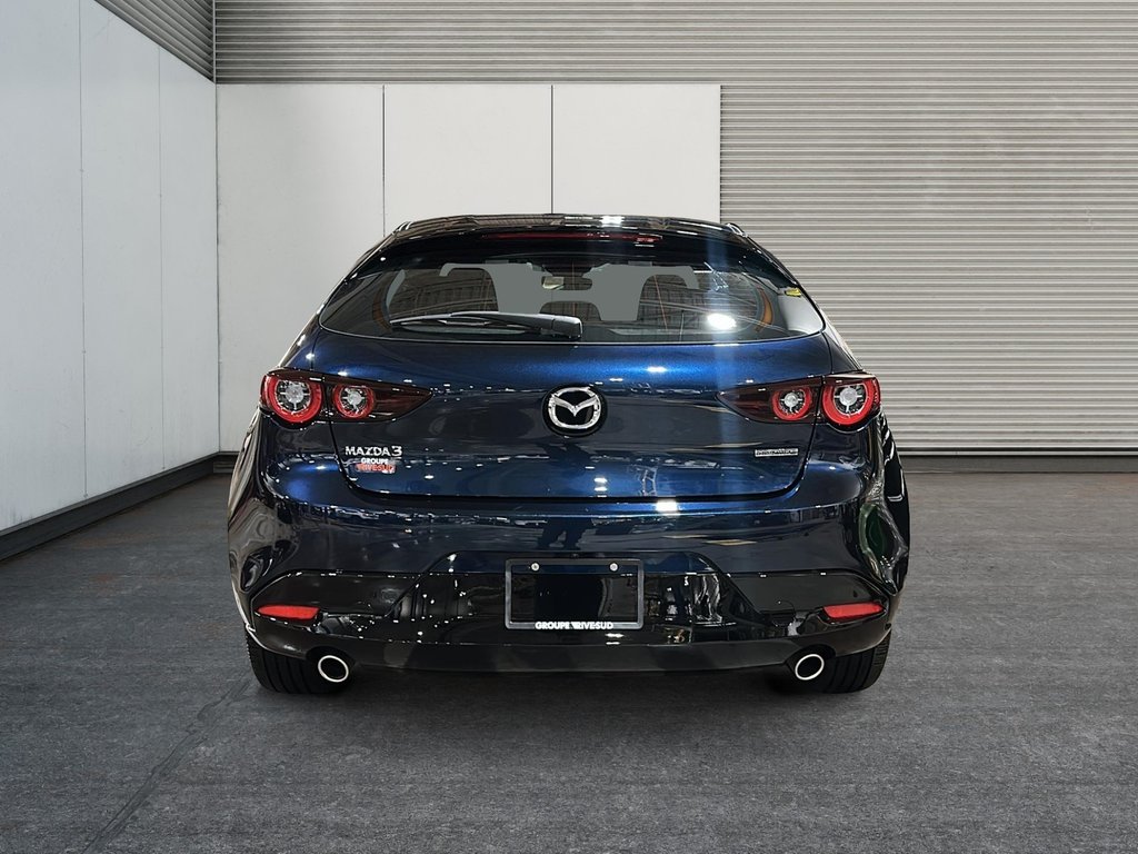 Mazda 3 Sport GX 2023-2