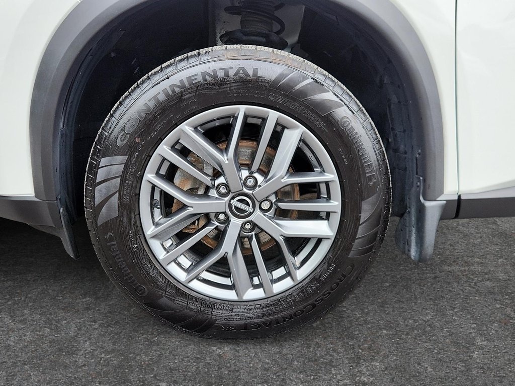 2023 Nissan Rogue S-6