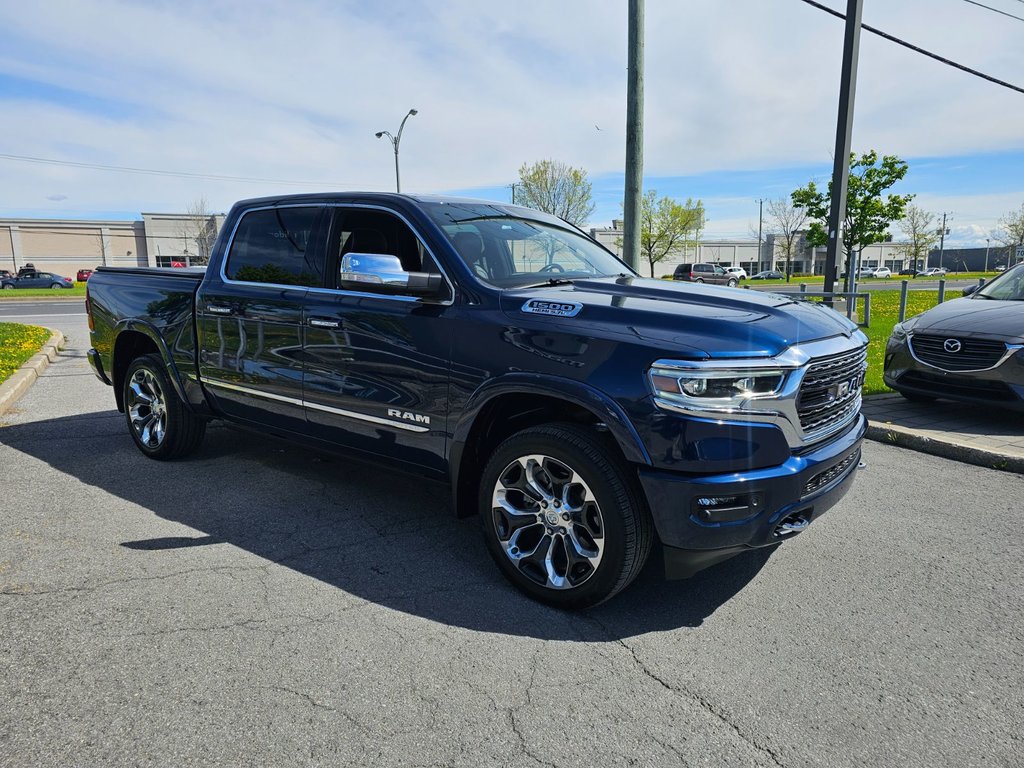 1500 LIMITED CREWCAB V8 4X4 2022 à Saint-Hyacinthe, Québec - 6 - w1024h768px