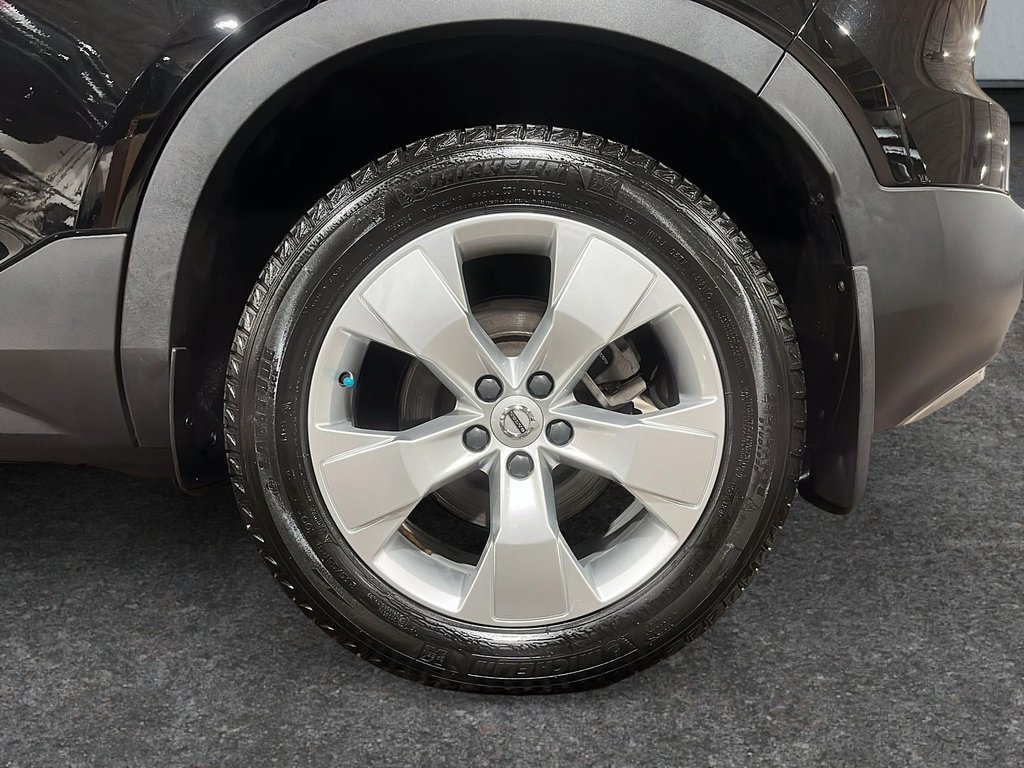 Volvo XC40 Momentum 2022-6