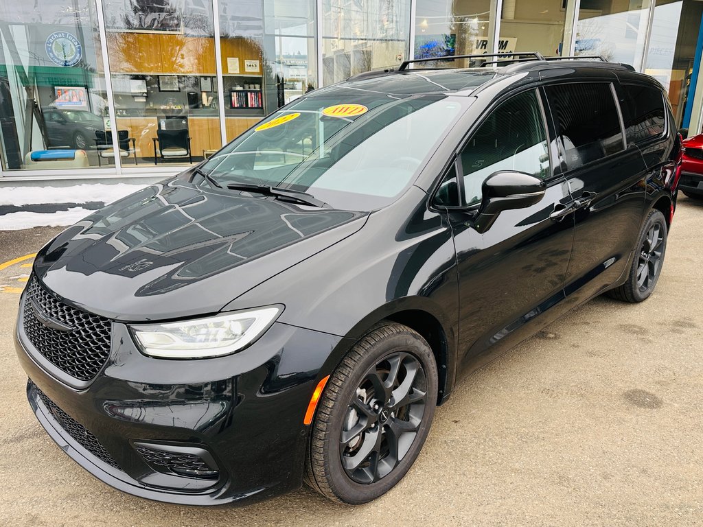 2022  Pacifica Limited in Mont-Laurier, Quebec - 12 - w1024h768px