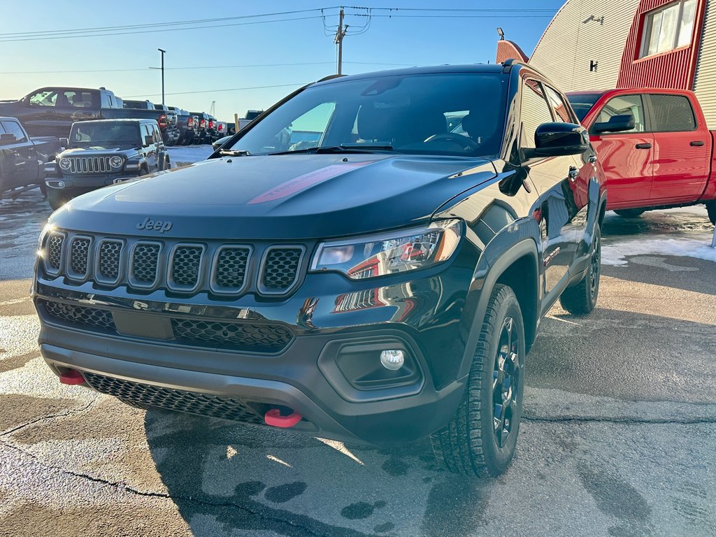 2024  Compass TRAILHAWK in Mont-Tremblant, Quebec - 14 - w1024h768px