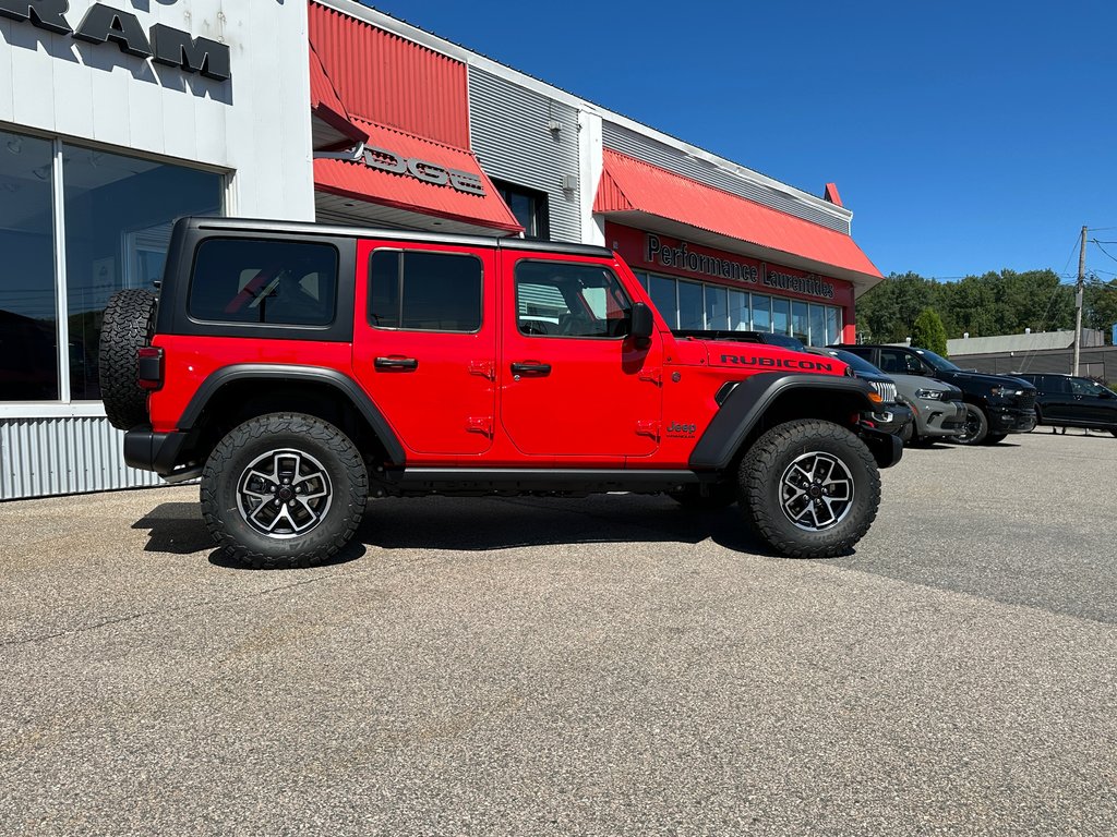 2024 Jeep WRANGLER 4-Door RUBICON in Mont-Tremblant, Quebec - 8 - w1024h768px