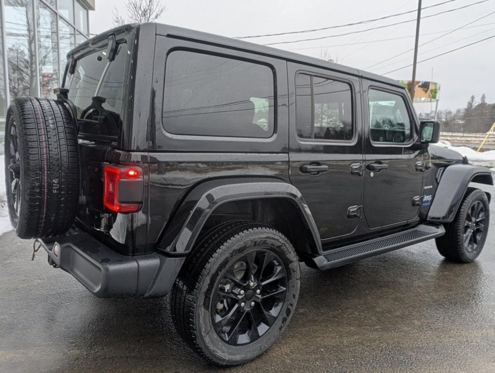 2021 Jeep Wrangler 4xe Unlimited Sahara in Mont-Laurier, Quebec - 3 - w1024h768px