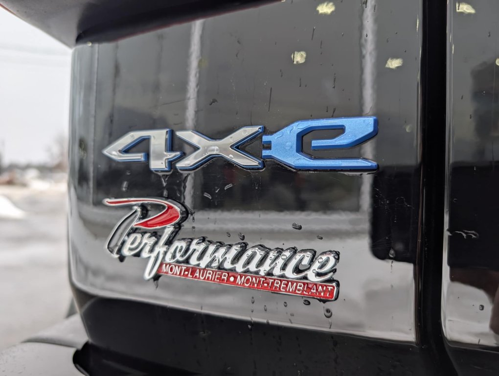 2021 Jeep Wrangler 4xe Unlimited Sahara in Mont-Laurier, Quebec - 12 - w1024h768px
