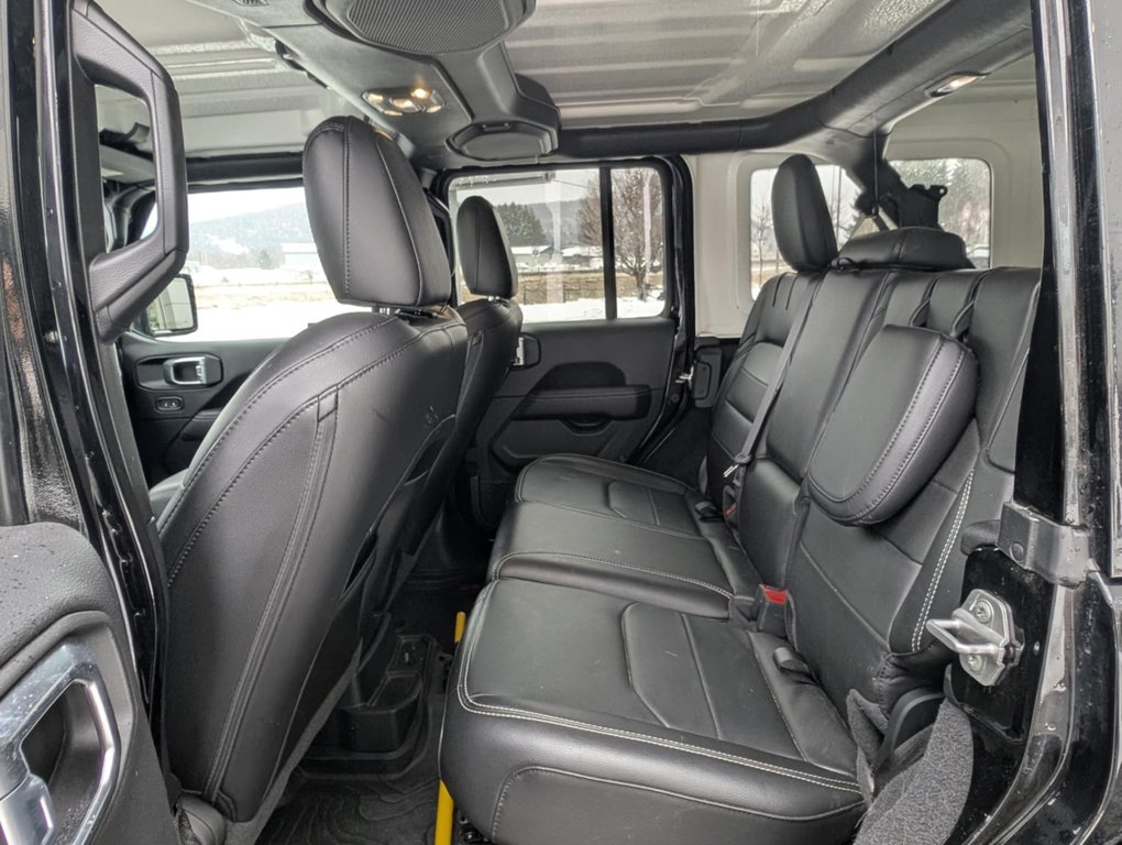 2021 Jeep Wrangler 4xe Unlimited Sahara in Mont-Laurier, Quebec - 8 - w1024h768px