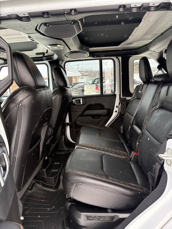 2023 Jeep Wrangler 4xe High Altitude in Mont-Tremblant, Quebec - 9 - w1024h768px