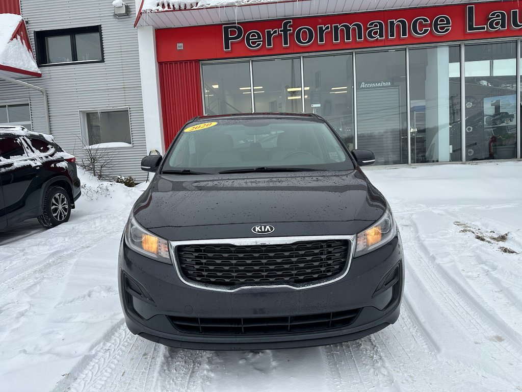 2020 Kia Sedona LX in Mont-Tremblant, Quebec - 9 - w1024h768px