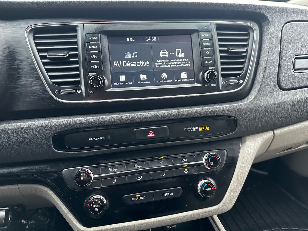 2020 Kia Sedona LX in Mont-Tremblant, Quebec - 18 - w1024h768px