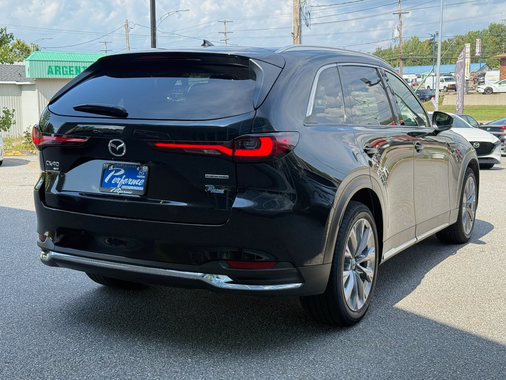 2024 Mazda CX-90 MHEV GT in Mont-Laurier, Quebec - 2 - w1024h768px