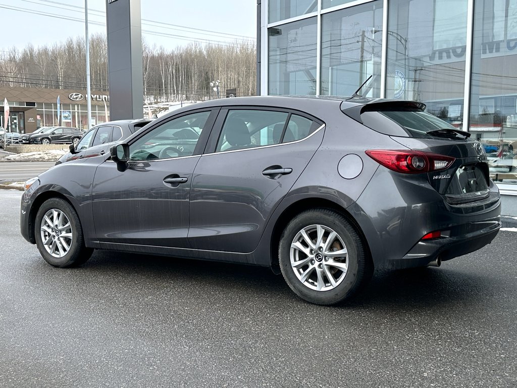 2018 Mazda 3 Sport GS in Mont-Laurier, Quebec - 5 - w1024h768px