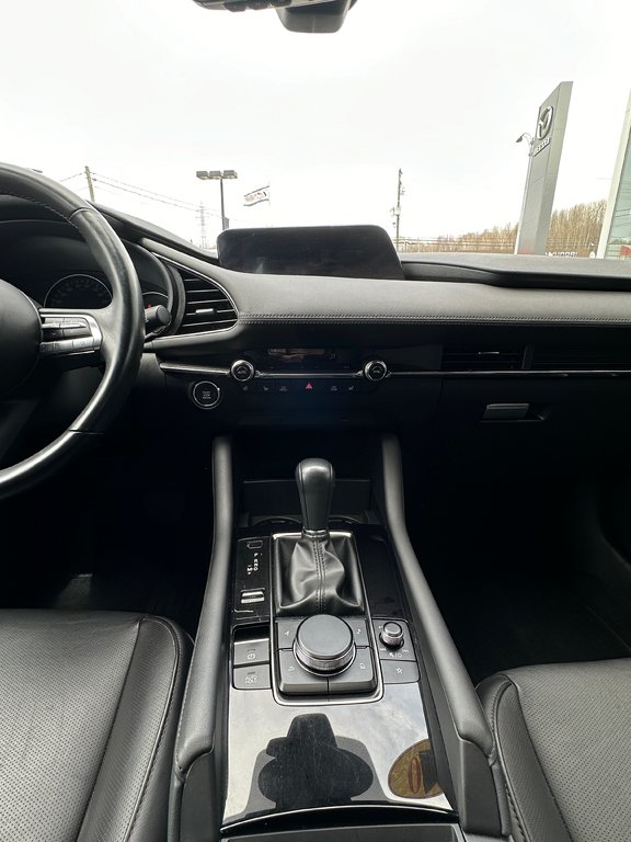 2020 Mazda 3 Sport GT AWD in Mont-Laurier, Quebec - 16 - w1024h768px