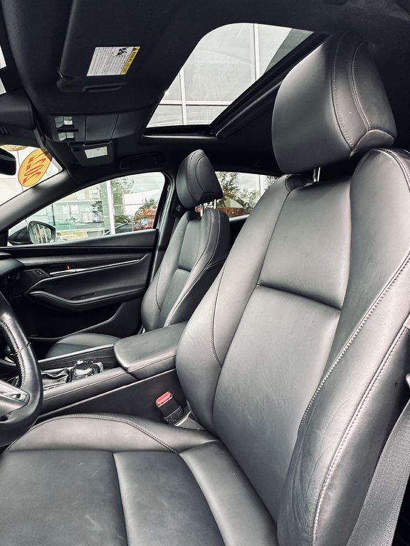 Mazda 3 Sport GS   AWD 2022 à Mont-Tremblant, Québec - 5 - w1024h768px