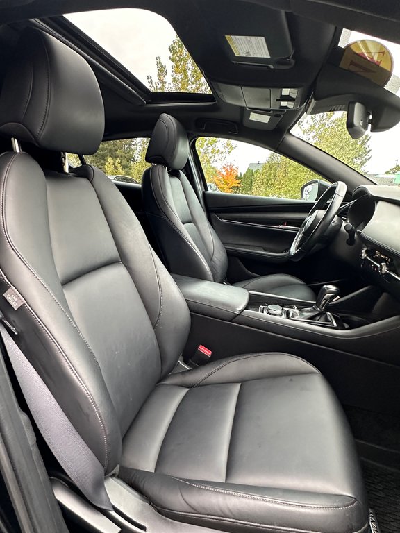 Mazda 3 Sport GS   AWD 2022 à Mont-Tremblant, Québec - 16 - w1024h768px