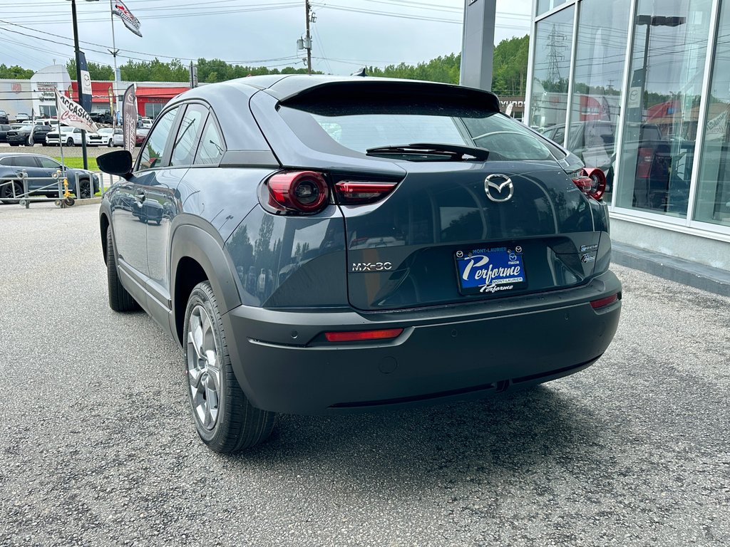 2024 Mazda MX-30 GS in Mont-Tremblant, Quebec - 3 - w1024h768px