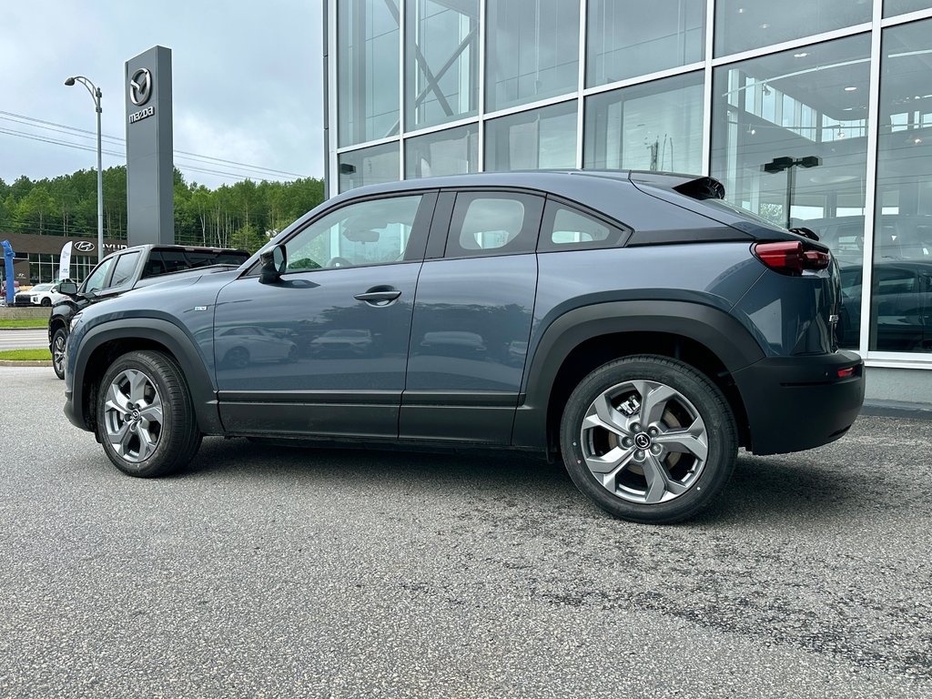 2024 Mazda MX-30 GS in Mont-Tremblant, Quebec - 2 - w1024h768px