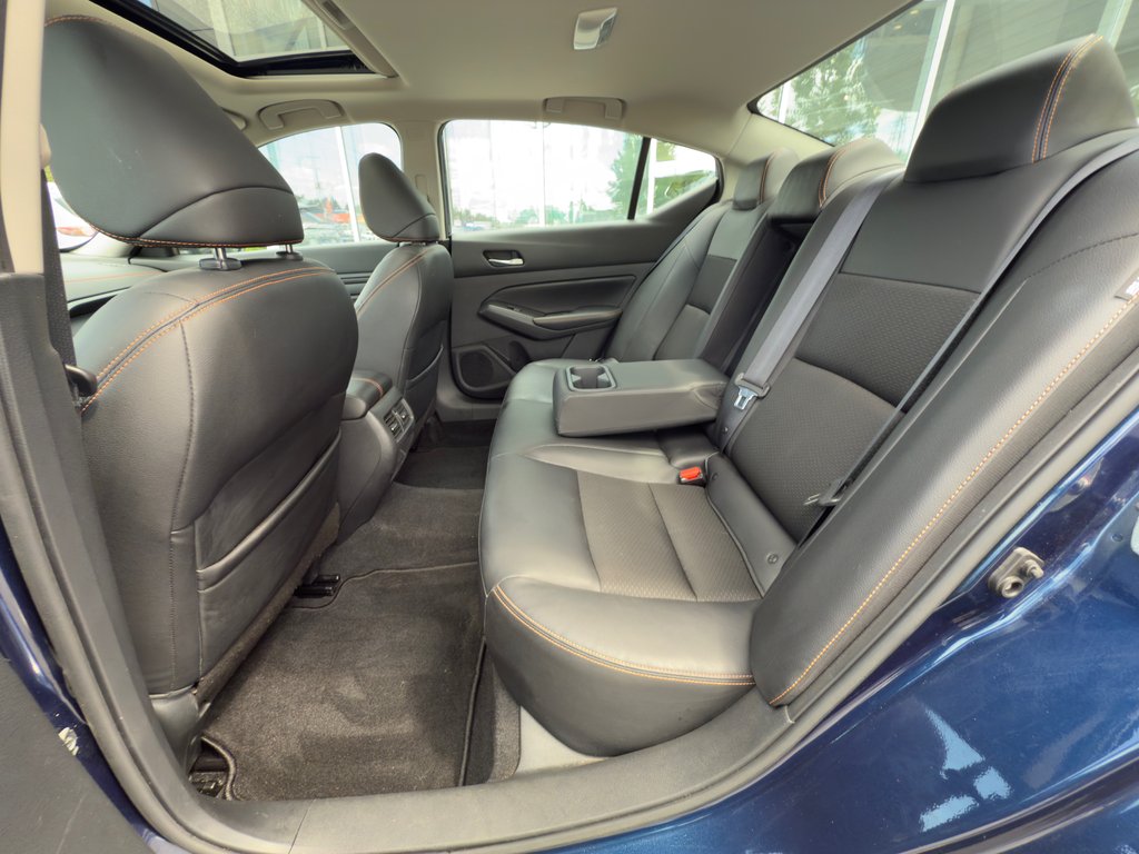 2021 Nissan Altima 2.5 SR in Mont-Laurier, Quebec - 9 - w1024h768px