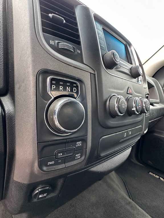 2017 Ram 1500 ST in Mont-Tremblant, Quebec - 12 - w1024h768px