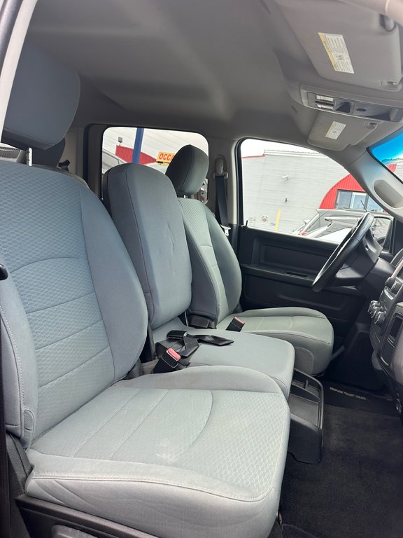 2017 Ram 1500 ST in Mont-Tremblant, Quebec - 7 - w1024h768px