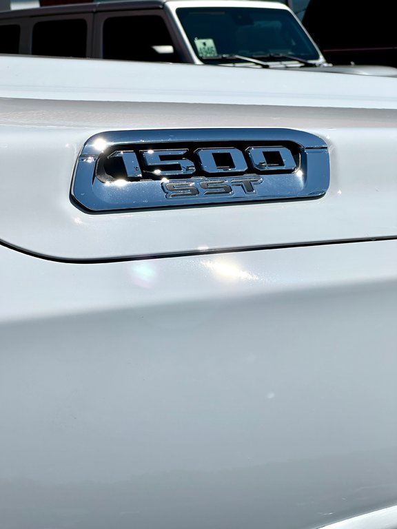 Ram 1500 BIG HORN 2025 à Mont-Tremblant, Québec - 16 - w1024h768px