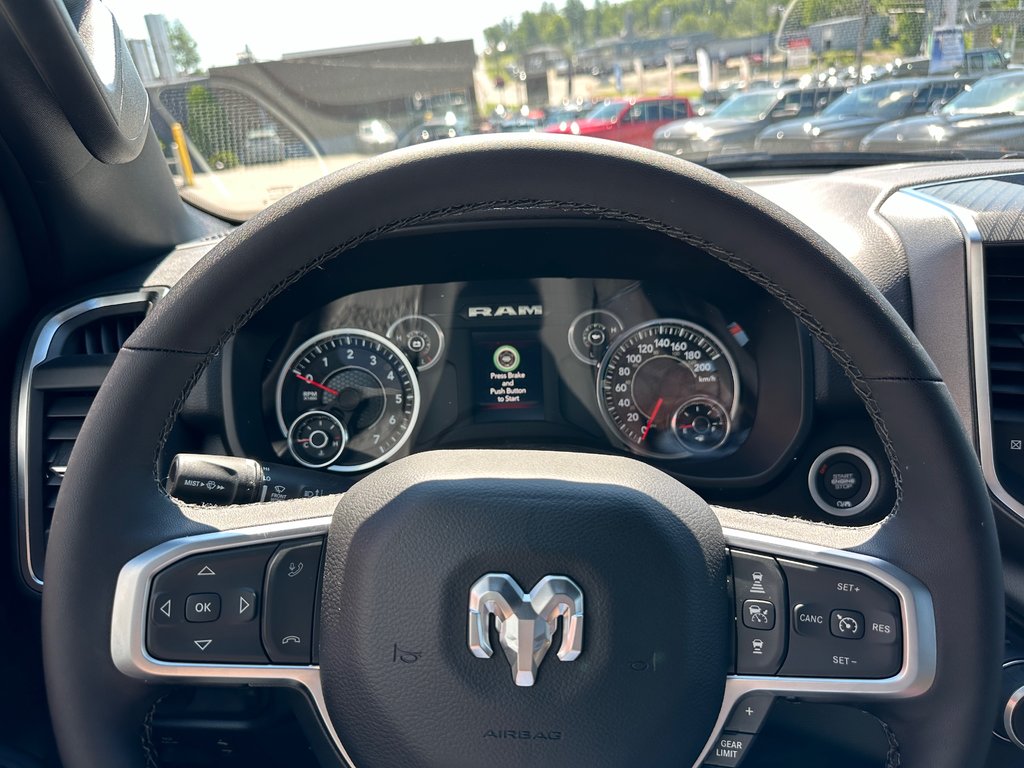 Ram 1500 BIG HORN 2025 à Mont-Tremblant, Québec - 27 - w1024h768px