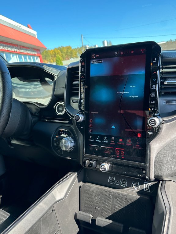 Ram 1500 SPORT 2025 à Mont-Tremblant, Québec - 12 - w1024h768px
