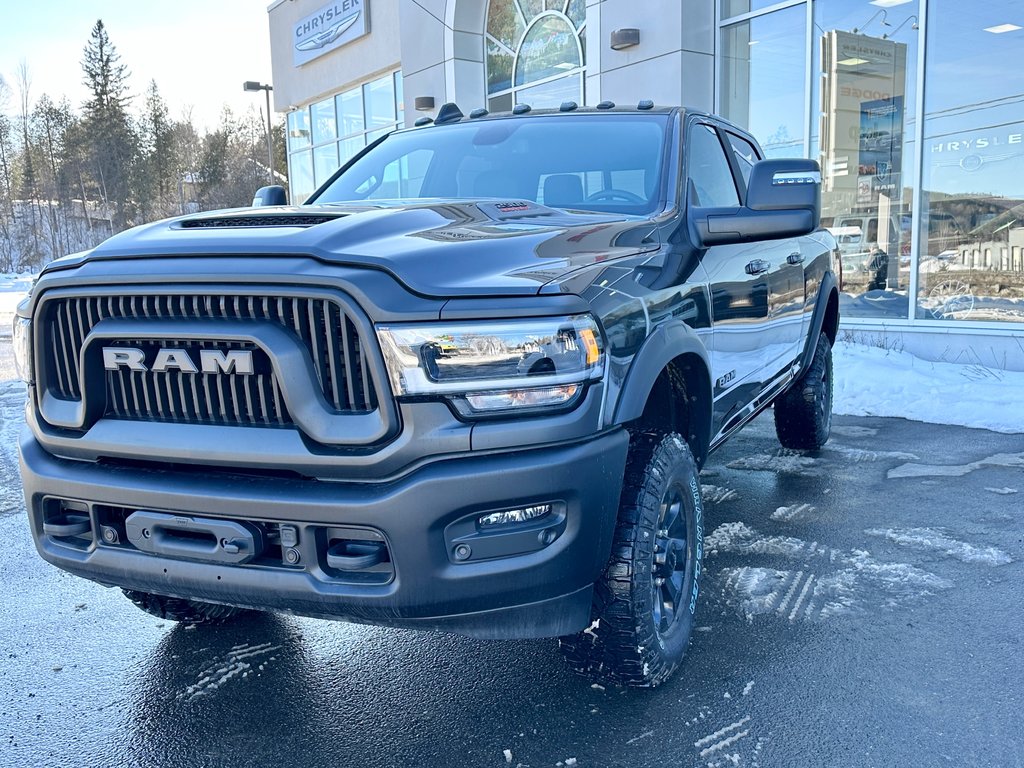 2024  2500 Power Wagon in Mont-Tremblant, Quebec - 8 - w1024h768px