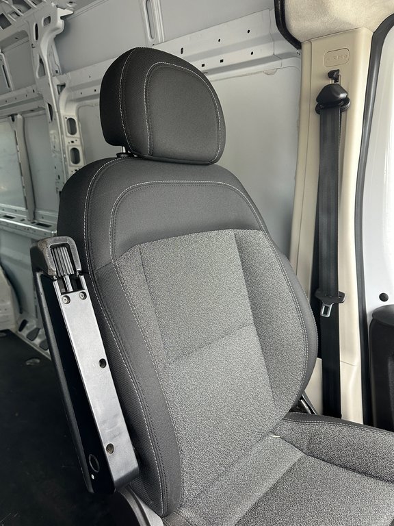 Ram ProMaster Cargo Van 2500 Hight 2020 à Mont-Tremblant, Québec - 23 - w1024h768px