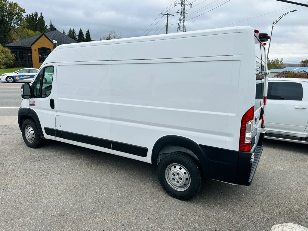 Ram ProMaster Cargo Van 2500 Hight 2020 à Mont-Tremblant, Québec - 2 - w1024h768px