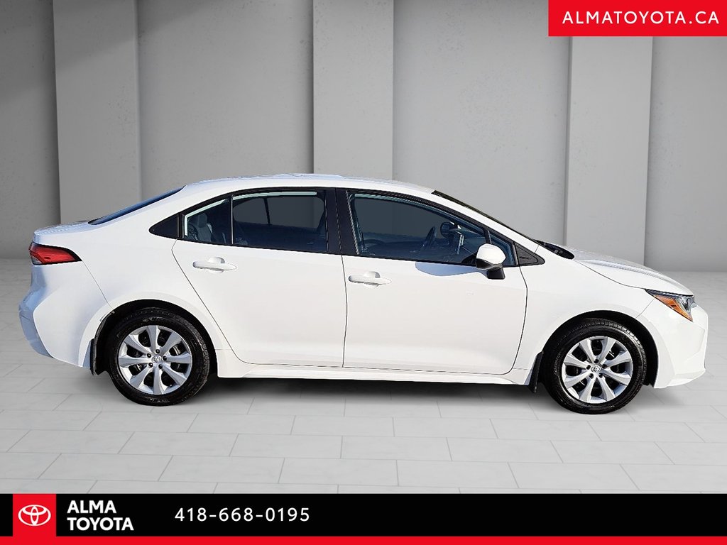 Toyota Corolla LE CVT 2020-3