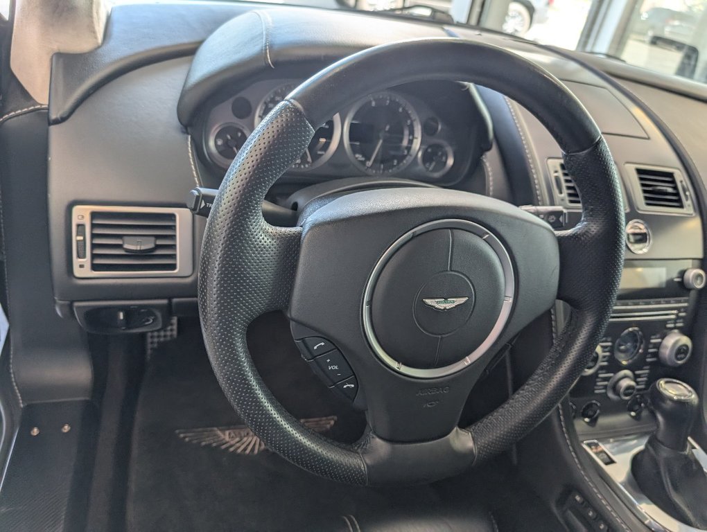 Aston Martin Vantage SPORT PACKAGE, MANUEL 6 VITESSES 2009 à Magog, Québec - 13 - w1024h768px