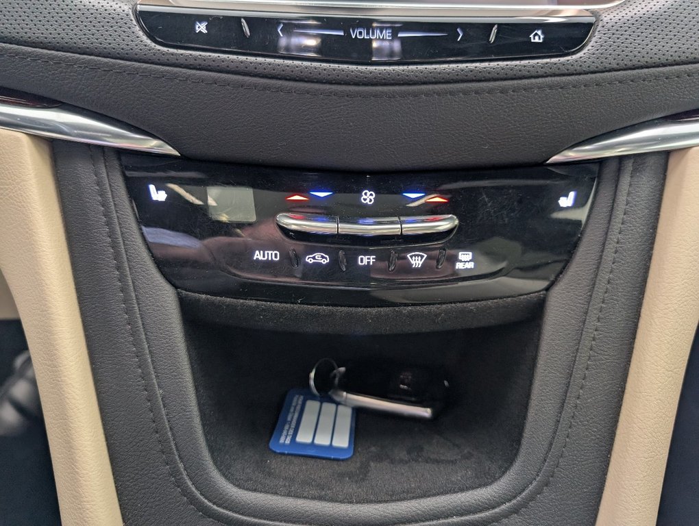 2019 Cadillac XT5 Luxury AWD in Magog, Quebec - 20 - w1024h768px