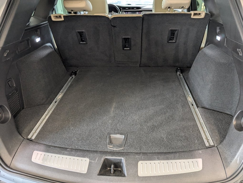 2019 Cadillac XT5 Luxury AWD in Magog, Quebec - 7 - w1024h768px