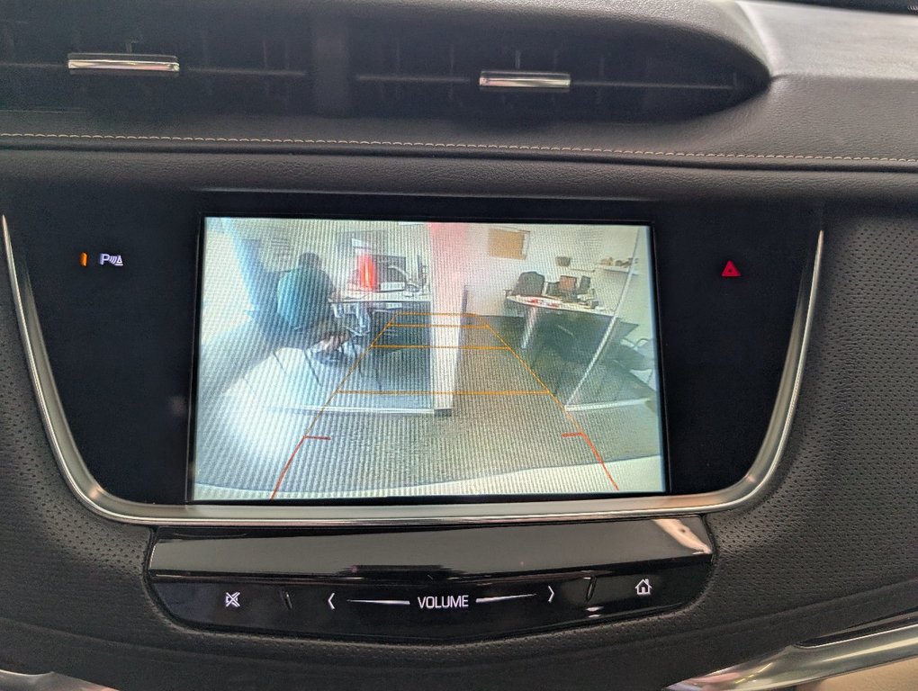 2019 Cadillac XT5 Luxury AWD in Magog, Quebec - 23 - w1024h768px