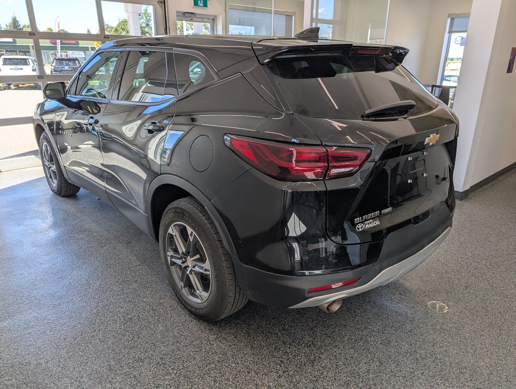 Chevrolet Blazer LT AWD, 2023 à Magog, Québec - 5 - w1024h768px