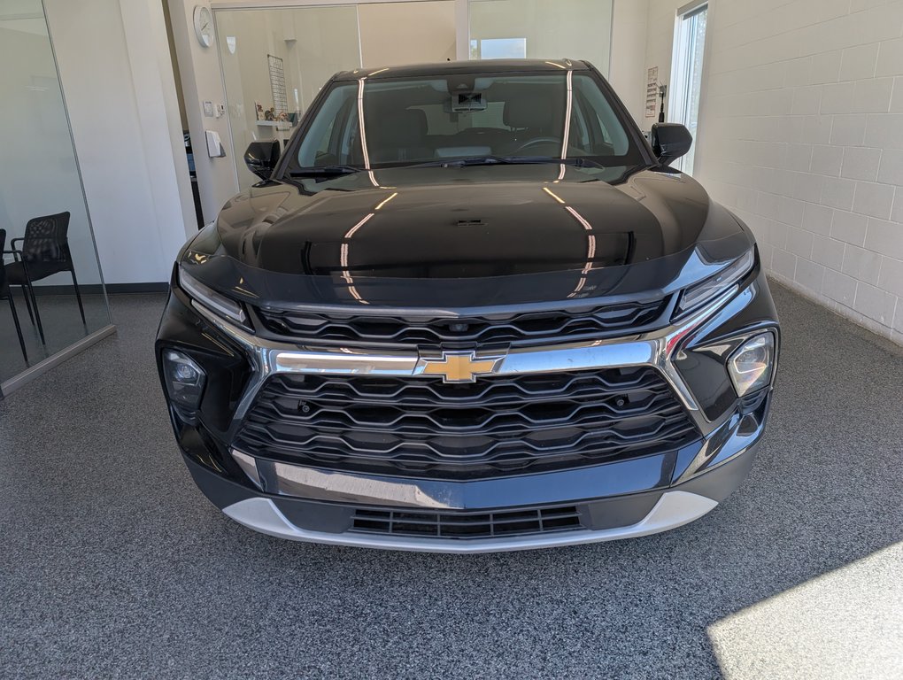 Chevrolet Blazer LT AWD, 2023 à Magog, Québec - 6 - w1024h768px